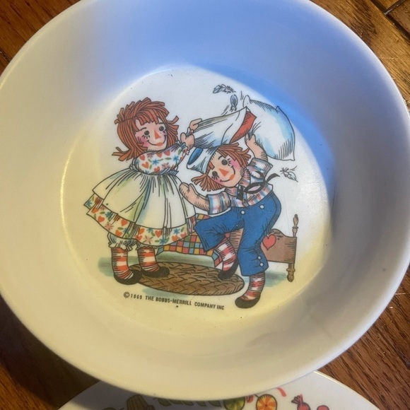 Raggedy Ann & Andy Plate Bowl Oneida 1969 Set 2 Piece Vintage Bobbs-Merrill - Picture 3 of 9